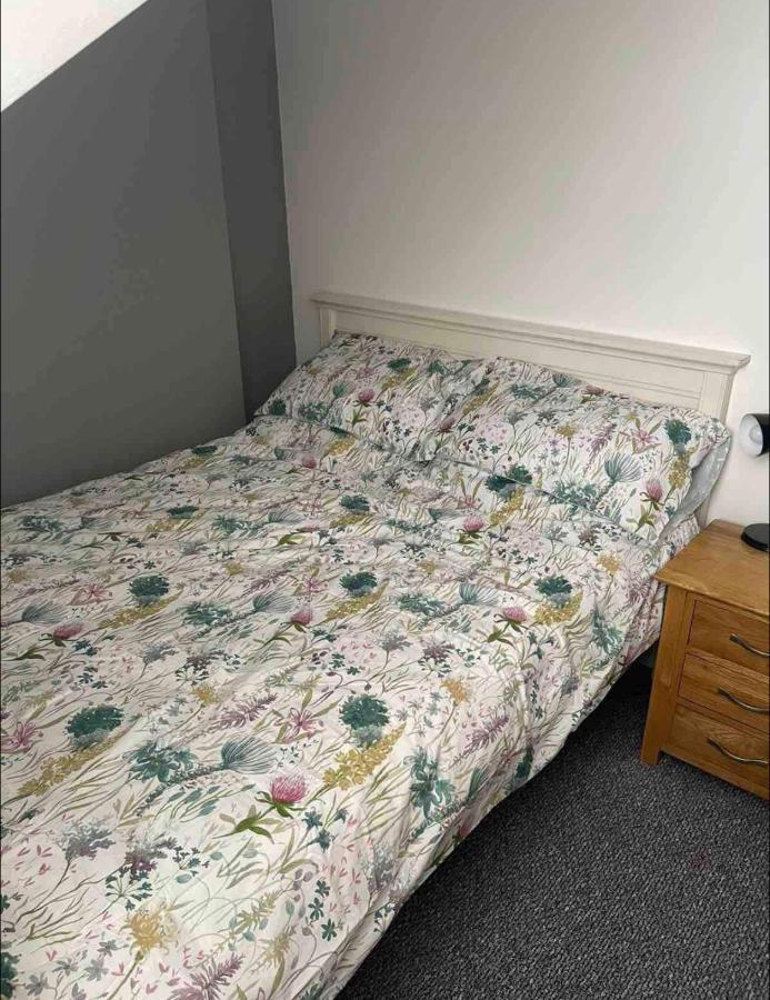 Self Contain Apartment On The Barbican 3 Bed Плимът Екстериор снимка